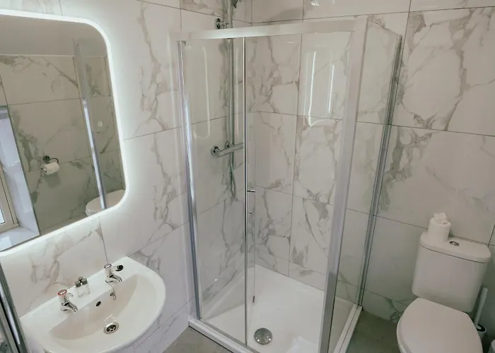 Just B Townhouse Oda ve Kahvaltı Dingle